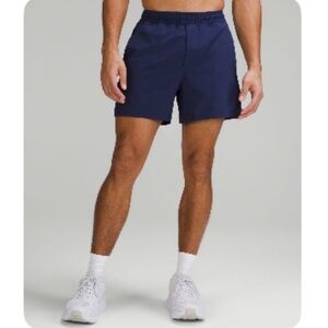 Lululemon Pace Breaker Linerless 5” Short Small